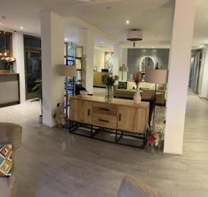 The Orchid Hotel - Praised Guest Experience