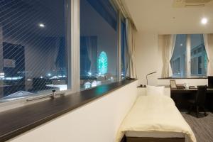 The Premium Hotel In Rinku - Transportation Options