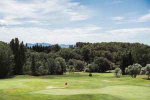 The Set Hotel & Spa - About Staying Here