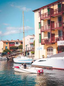 The Suffren Hotel - How To Book Your Stay