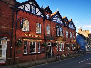 The White Horse - Activities and Entertainment