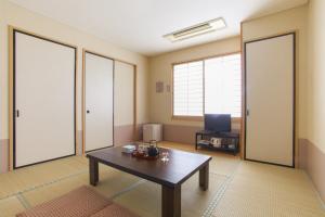 Towa Ryokan - Policies and Booking Information