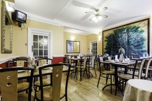 Tudor Court Hotel - Check-in and Check-out Policies