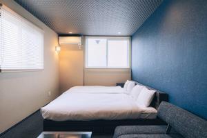 Unito Regidens, Tokyo, 5th Avenue - Transportation Options