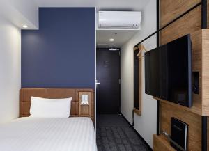 Via Inn Shinsaibashi - Getting to the Hotel