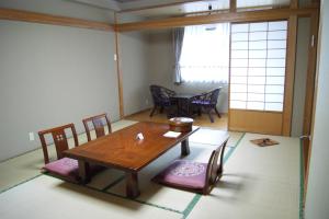 Wakamizusou - Policies and Important Information