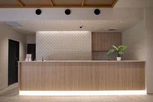 WAYFARER Gojo - Check-in and Check-out