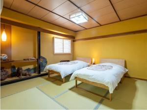 Yanagiso - Parking and Transportation
