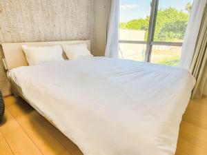 Yonaguni Mumbuste Airport Front - Frequently Asked Questions