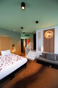 YOU Are Deauville - About Staying Here