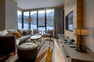Yu Kiroro, Ski-in Ski-out Luxury Residences - Guest Experience Highlights