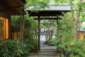 Yufuin Onsen Hinoharu Ryokan Review - Guest Reviews and Ratings