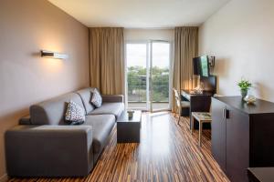 Zenitude Hotel-Residences The Park of the Escale - Convenient Location and Accessibility