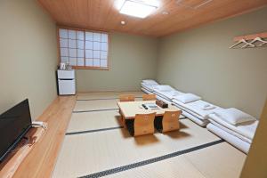 Akihabara Nakagawa Inn - Local Landmarks and Activities