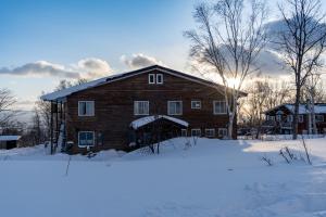 Annupuri Mountain View Lodge - Transportation and Connectivity