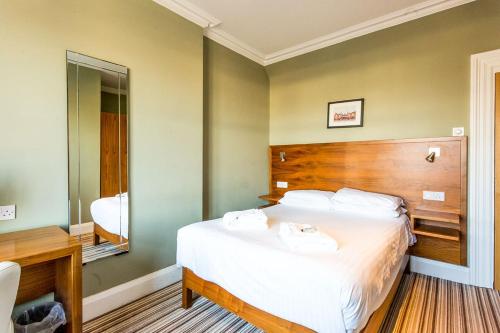 Bawn Lodge - Questions About Staying Here