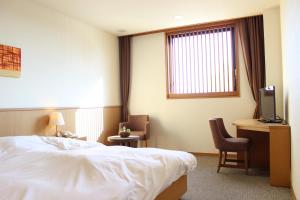 Bayside Square Kaike Hotel - Policies and Important Information