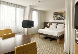 B&B HOTEL Vélizy East - Policies and Booking Information