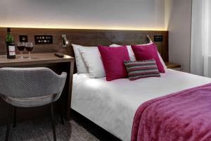 Best Western Plus Delmere Hotel - Nearby Attractions