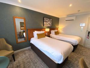 Best Western Premier Yew Lodge East Midlands Airport - Booking and Reservations