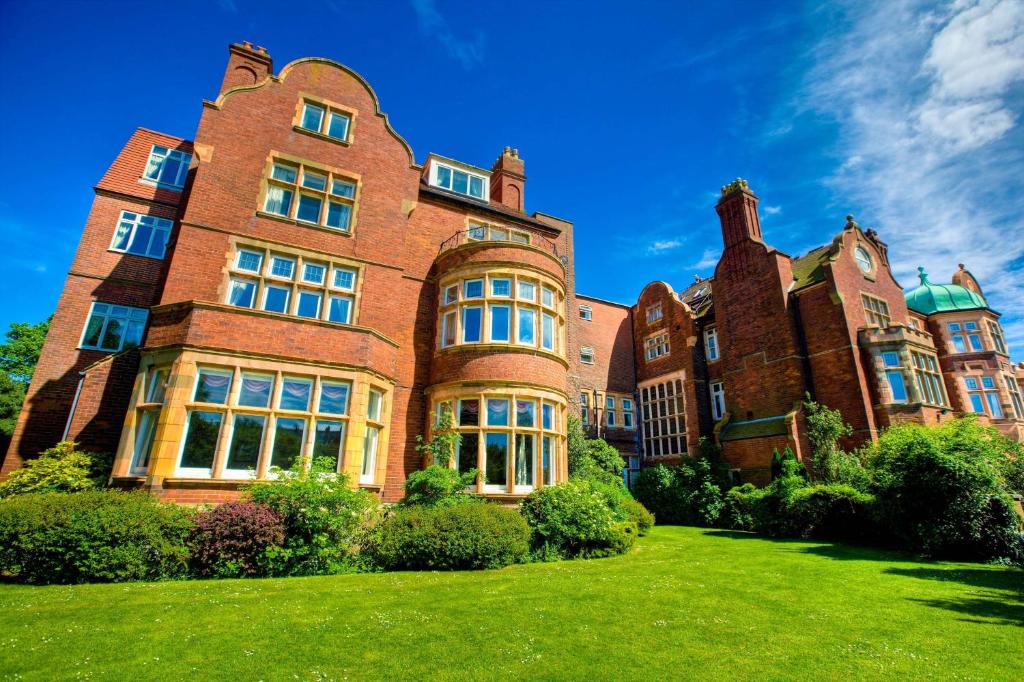 Burlington Hotel, BW Premier Collection by Best Western - Questions About Staying Here