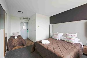 Campanile Roissy - Charles De Gaulle Airport - Le Mesnil Amelot - Safety Measures and Protocols