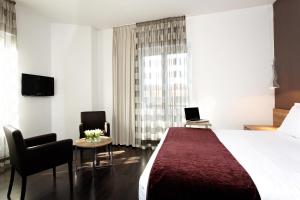 Citiz Hotel - Booking Information