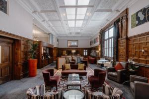 Club Quarters Hotel Trafalgar Square, London - Travel Tips and Recommendations