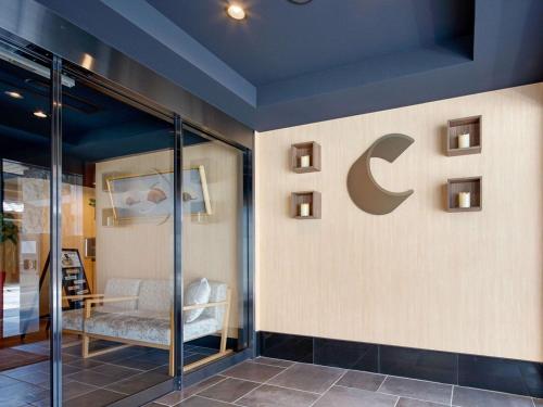 Comfort Inn Kyoto Shijokarasuma - Check-in and Policies