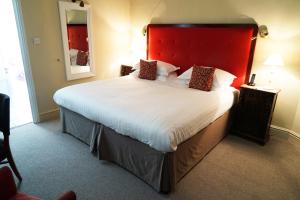 Cotswold House Hotel and Spa - A Bespoke Hotel - Questions About Staying Here