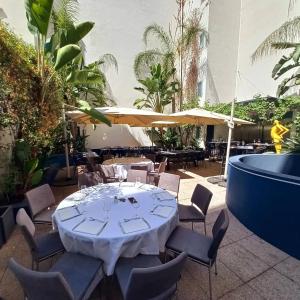 Dali Hotel Perpignan - Restaurant - About Staying Here