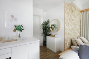 Designers Hotel Siesta - Pricing Information