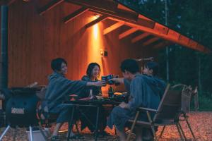 Earthboat Village Hakuba - Family Rooms and Suites