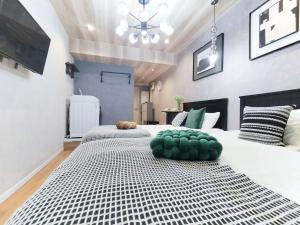 G22 New Inn, Shinjuku Center, 5 Mins to Station, Max 3 Direct Access to Shinjuku, With a Hot Spring Bath and Rooftop Terrace, Original Inn With a Wooden Vibe - Guest Experiences and Ratings