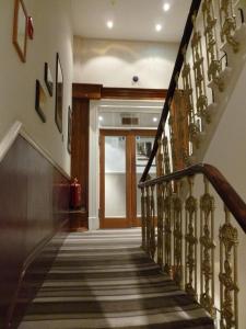 Garden View Hotel - Attractions in the Area