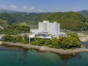Grand Mercure Beppu Bay Resort & Spa - Tattoo and Age Restrictions