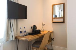 Green Dragon, Welton by Marstons Inns - Booking Information