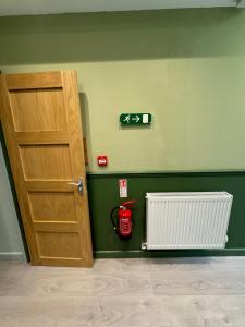 Hamilton Court Hotel - Policies and Rules