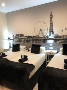 Happy Return Hotel - Nearby Attractions