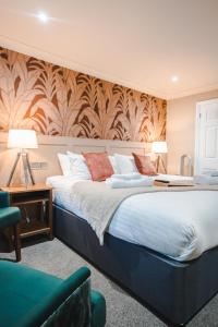 Harpers Steakhouse With Rooms, Southampton Swanwick Marina - Booking Information and Policies