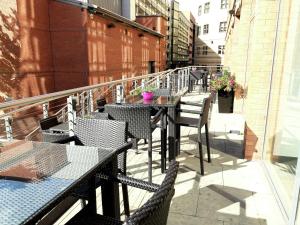 Hilton Garden Inn Birmingham Brindley Place - Dining and Nightlife Near the Hotel
