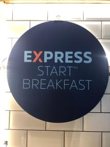 Holiday Inn Express London Victoria, an IHG Hotel - Worth The Stay