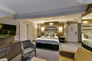Holiday Inn - Manchester - Oldham, an IHG Hotel - Booking and Reservations