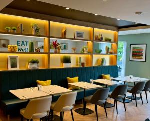 Holiday Inn Nottingham, an IHG Hotel - Questions About Staying Here