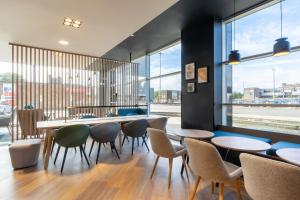 Holiday Inn Stevenage, an IHG Hotel - Check-in, Check-out, and Policies