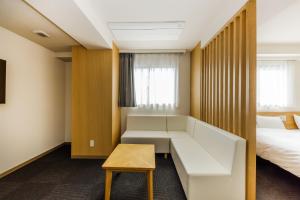 HOPETREE OSAKA GRAND - In-Room Amenities