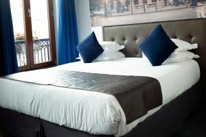 Hotel Aida Marais - Child and Pet Policies