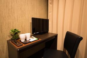 Hotel CoCoDe Plus - Policies and Additional Details