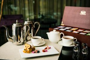 Hotel GrandBach Tokyo Ginza - Travel and Accessibility