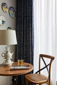 Hotel Indigo Manchester - Victoria Station, an IHG Hotel - Questions About Staying Here